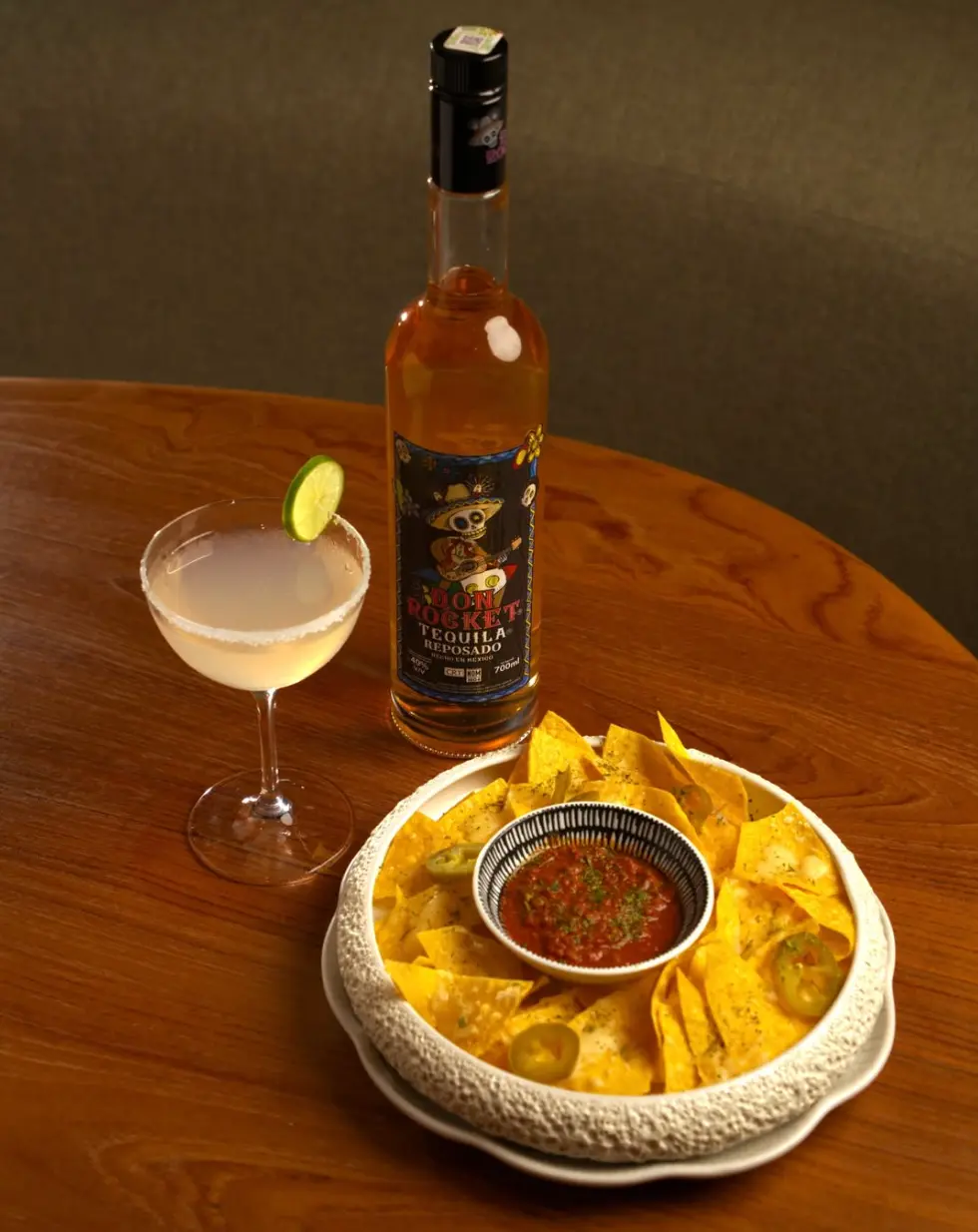 Margarita with reposado tequila and Baron nachos